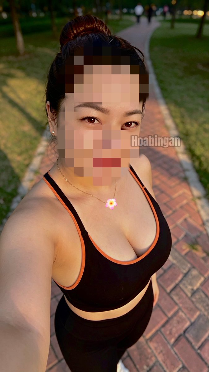 hoatuyetrung's tweet photo. Cảm ơn những lời chúc và những món quà nhỏ ý nghĩa của mn ! 😘
Nếu đủ duyên thì mình sẽ gặp.. chỉ sợ khi ấy người ko đi nổi 🤭 https://t.co/IbwkCfxyqc
