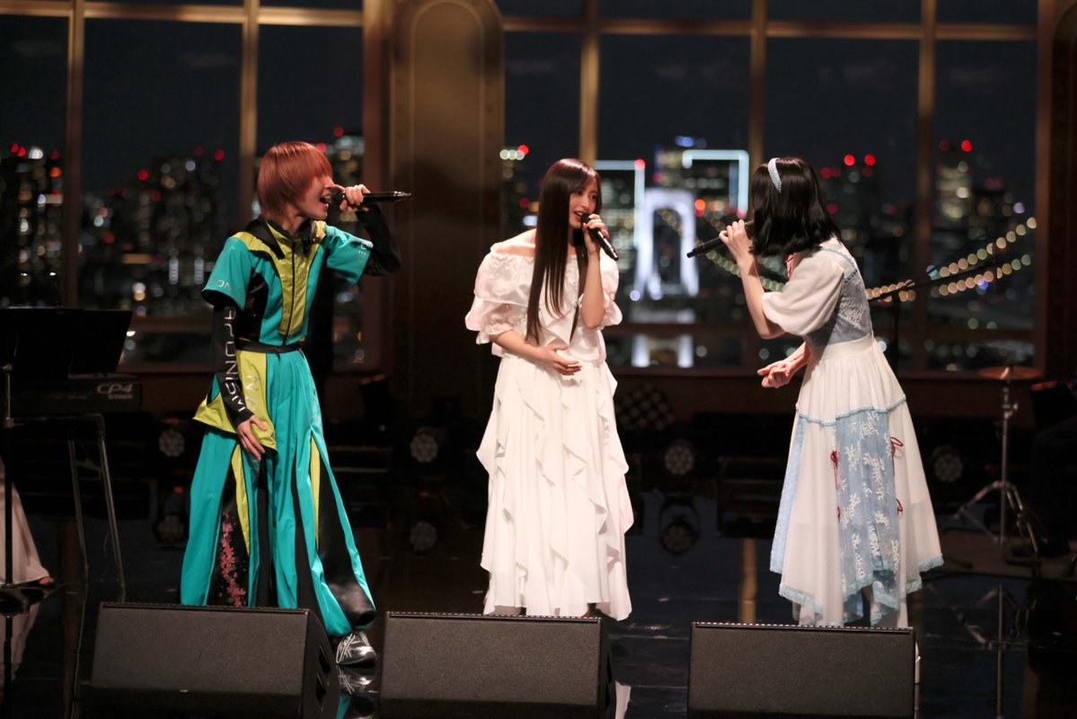 NEOJAPONISMinfo's tweet photo. 📺❤️‍🔥今夜放送❤️‍🔥📺

本日26:15〜フジテレビ地上波 『TIF presents ONE SONG FES. 』に滝沢ひなの が出演🎉🎉🎉

TIF直前の今夜は、滝沢ひなのと井上和(乃木坂46)さん、冨樫優花(タイトル未定)さんと3人で、フラワーカンパニーズさん「深夜高速」を披露いたします✨

🔗 https://t.co/4VgydLv6yi

#TIF_ONESONGFES にて感想ポストもお待ちしております❤️‍🔥
ここだけの豪華アコースティックをお見逃しなく！

※地上波放送終了後、TVer・FODにて無料配信予定

#ネオジャポ #TIF2026