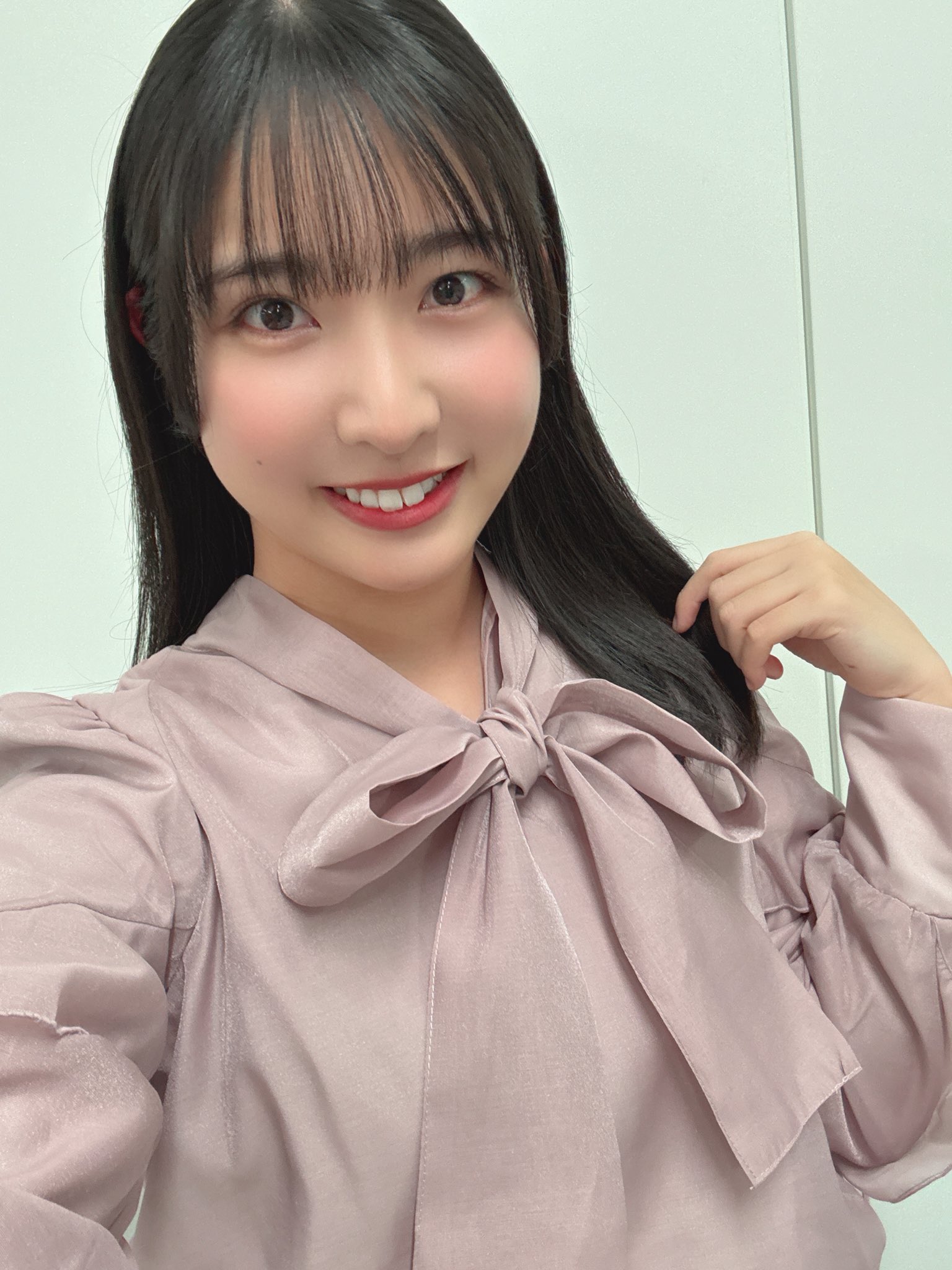 川又 優菜（STU48） a X: 