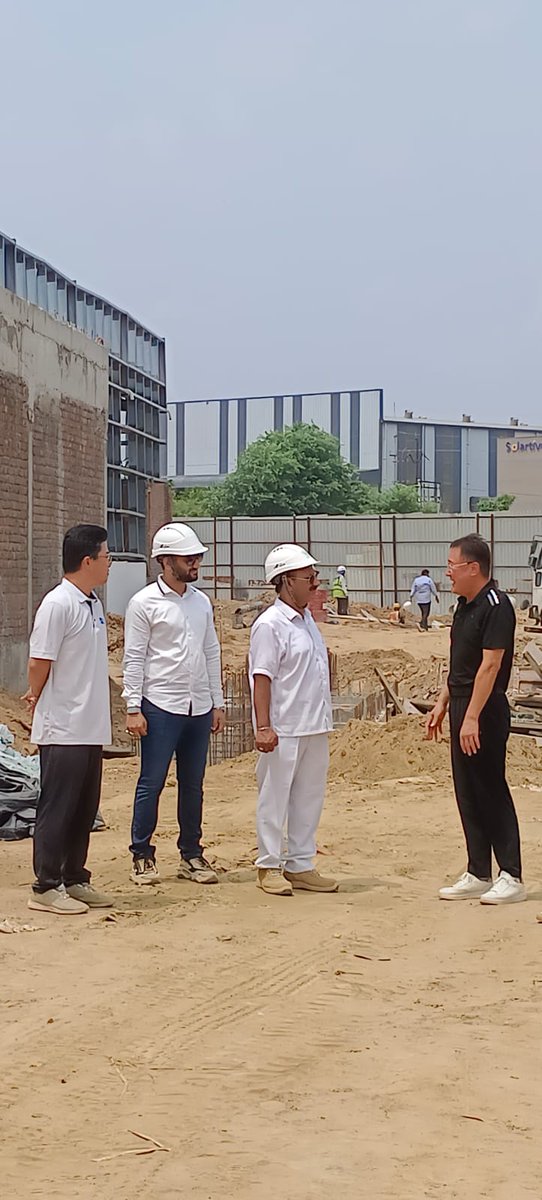 panjetanibuild's tweet photo. Panjetani Buildwell welcomed our valued clients to our ongoing turnkey project site.
The visit focused on reviewing project progress, execution quality, and key milestones. We appreciate their continued trust.
#PBPL #TurnkeyProject #ClientVisit #Construction https://t.co/jT7Xrh6rMK