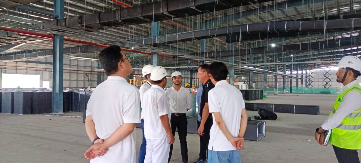 panjetanibuild's tweet photo. Panjetani Buildwell welcomed our valued clients to our ongoing turnkey project site.
The visit focused on reviewing project progress, execution quality, and key milestones. We appreciate their continued trust.
#PBPL #TurnkeyProject #ClientVisit #Construction https://t.co/jT7Xrh6rMK