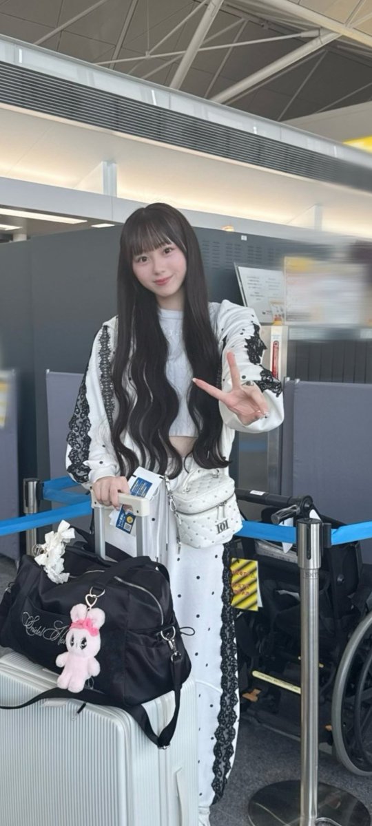 こっちゃん様 こっちゃん、明日でしたよね、オンラインのサイン会、自分は何をこっ