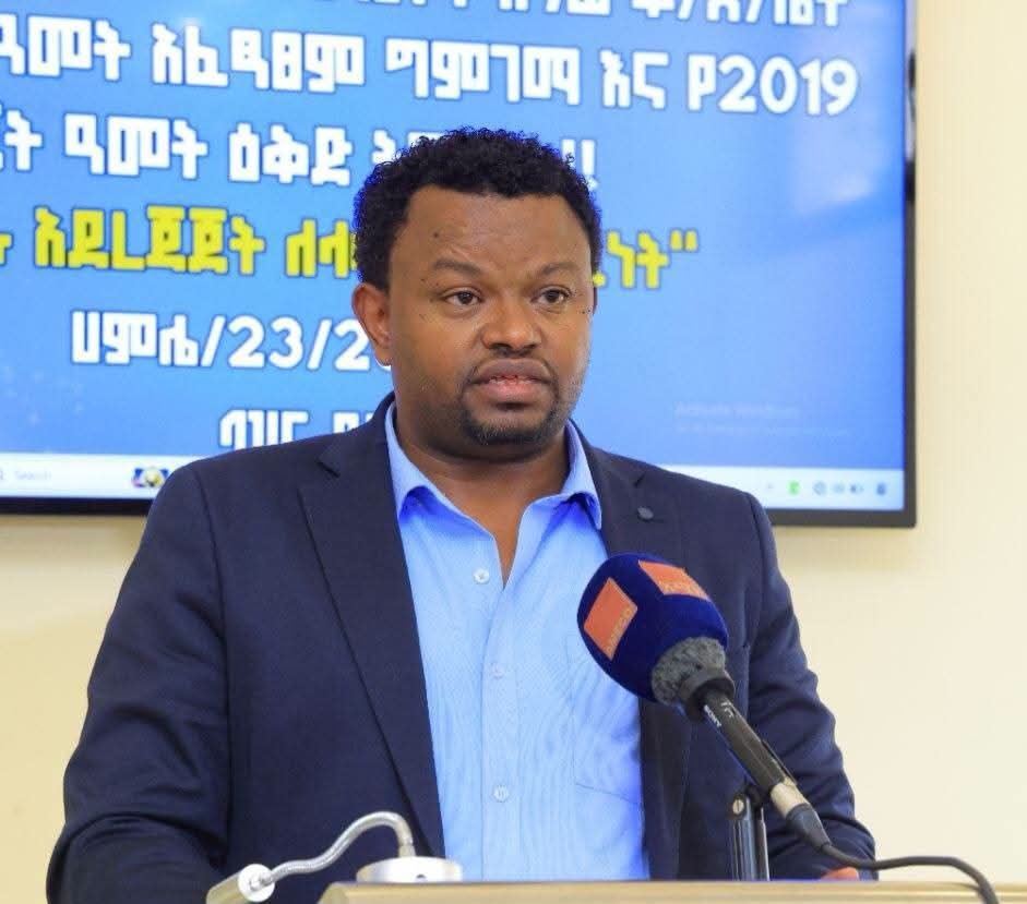 AppAmhara's tweet photo. "With the achievements recorded in all sectors, the women's wing members have fulfilled their responsibilities effectively." Mesfin Abeje (PhD)

The ARP Party Women's Wing  review of the 2018 budget plan implementation and the 2019 budget plan under the theme "Strong Organizat https://t.co/41mtcgJeHj