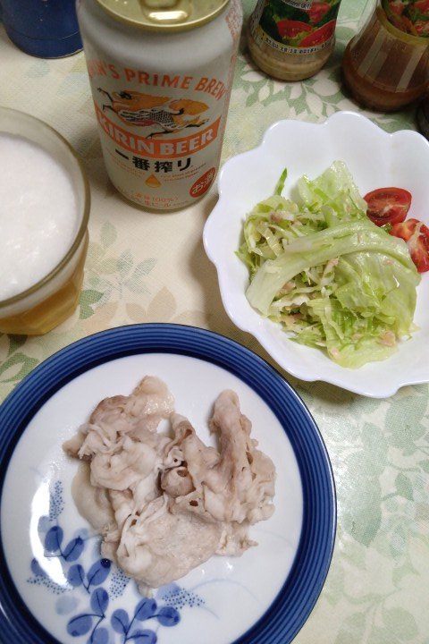 2gogo's tweet photo. 晩飯食った https://t.co/9cvLRFwGxp