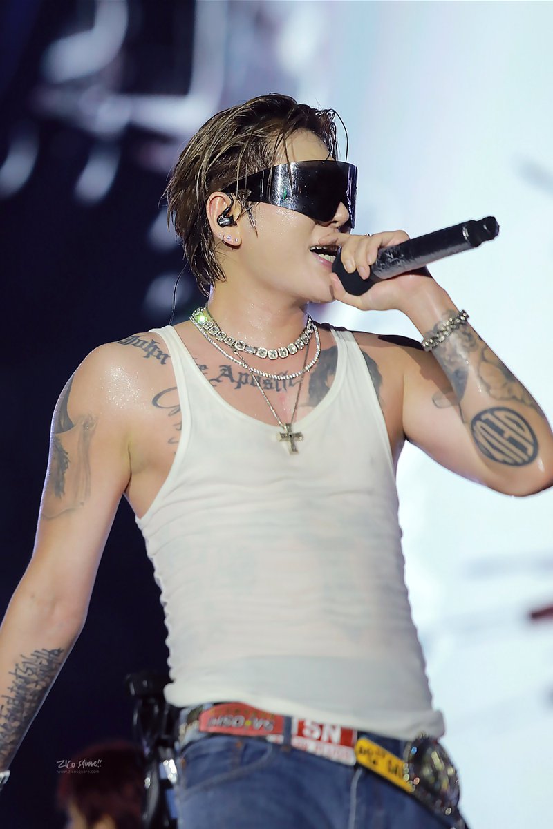 Zico_Square's tweet photo. 😎💦

#지코 #우지호 #ZICO 
#2026워터밤 #2026waterbomb https://t.co/tpv2beFsAc