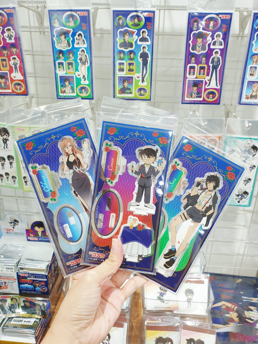 colleize_th's tweet photo. โหน้อง! ​ ขับรถชนพี่ไม่ลงมาขอโทษ​ไม่ลงมาดูเลย​แล้วขับหนีมาตั้งไกล  หรือว่า!  น้องหนีคดีอะไรอยู่??  ถึงคิวของฉันแล้วสินะ​ที่จะต้องไขปริศนา​นี้🔍พบกับ สินค้าเข้าใหม่​  

♦️ NEW ARRIVAL ♦️
      \                 /
    Detective Conan
      /                 \

แล้วจะมีเรื่องไหนเข้ามาใหม่อีกบ้าง…
ฝากติดตามอัปเดตจากพวกเราได้เร็ว ๆ นี้นะ 🥰💛

📍 colleize Thailand
MBK Center ชั้น 7 โซน A
⏰ เปิดบริการทุกวัน 10:00 - 21:00 น.

👉 สมัครสมาชิกสะสมแต้ม พร้อมรับสิทธิพิเศษมากมาย
คลิก ADD LINE และกด MEMBERSHIP ได้เลย !! 🛒
📱 https://t.co/9bC5vvs4ad

#colleizeTH  #animeshop​ #โคนัน
#conan    #ยอดนักสืบจิ๋วโคนัน
