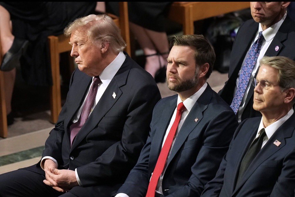 SLEEPYTRUMPSOL's tweet photo. Trump may be sleeping…

But $SLEEPY is just getting started. 💤

CA:

2Q7xxev9At4fNSr35cnkv6W5nWM9sggVzckWEyrapump

#Solana #Trump #Crypto https://t.co/TliPZpGtl8