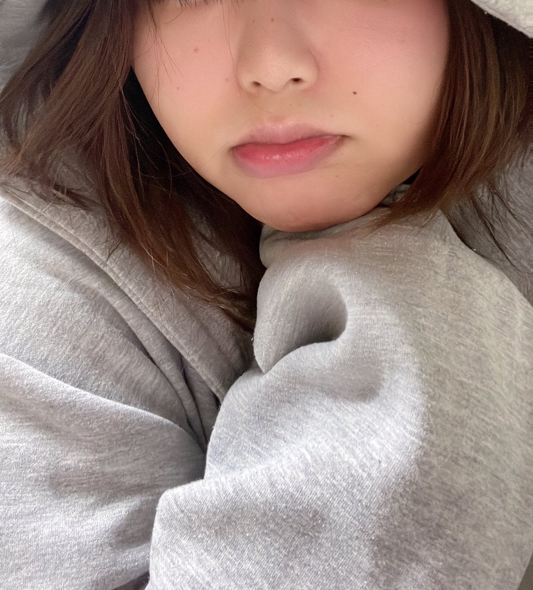 thi__01's tweet photo. すき？

 #裏垢女子
 #ぽっちゃり女子
 #ぽっちゃり好き男子と繋がりたい
 #滋賀 https://t.co/rbzFKjsaVj