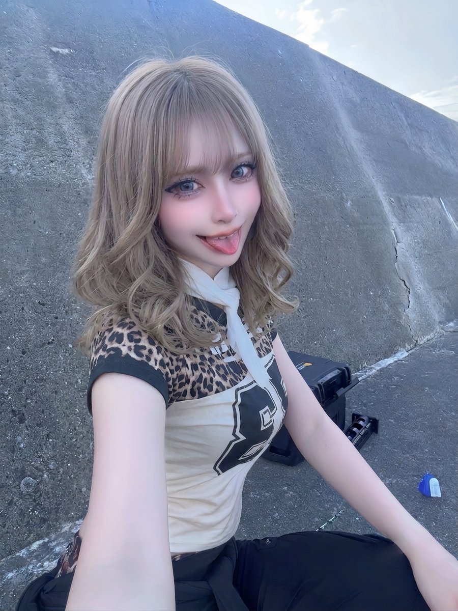 ネコノメ🐈🥂 tweet media
