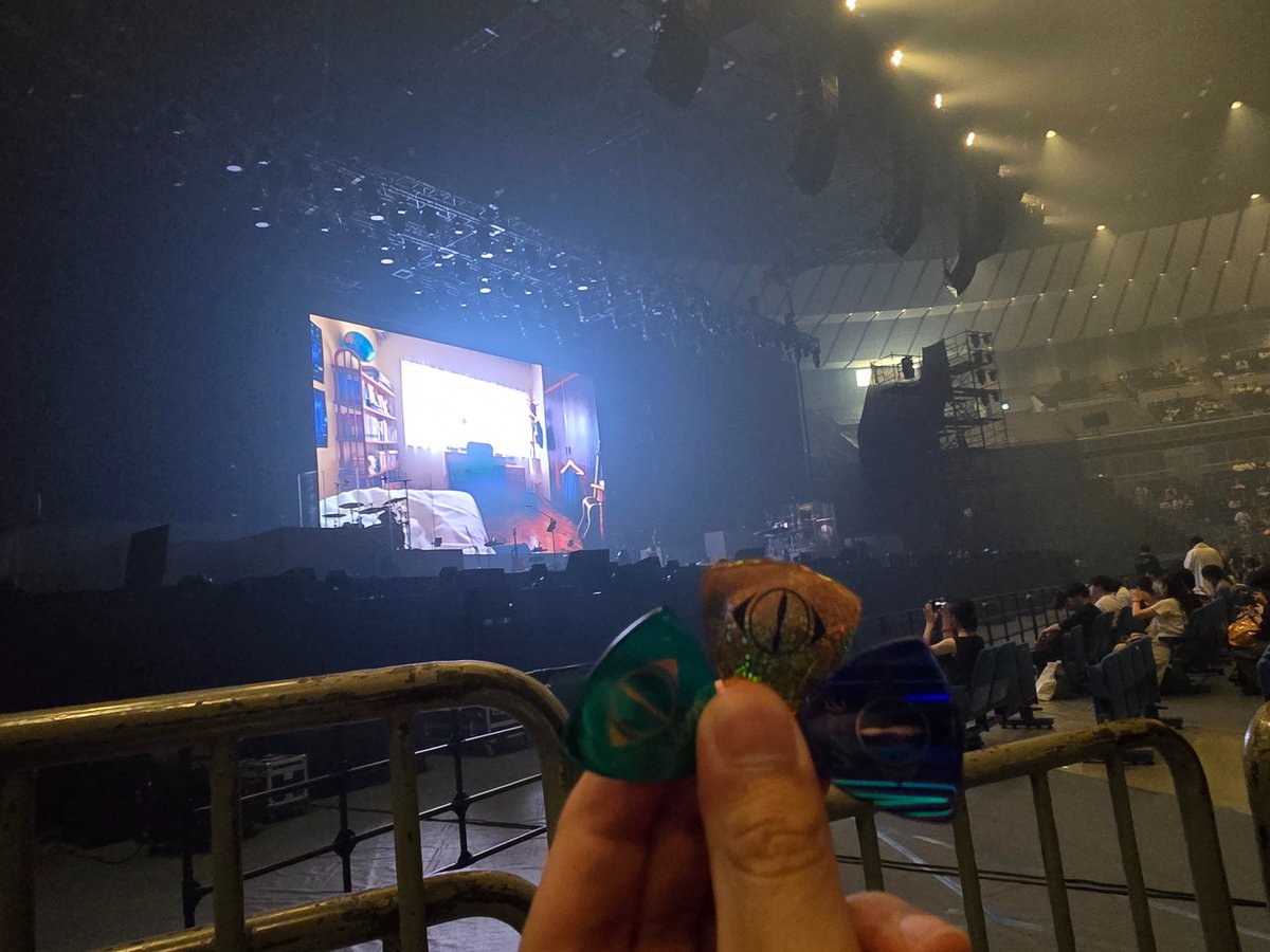 kkj9811's tweet photo. 両日来て良かった
最高でした
太陽と月光浴聞けて嬉しかった https://t.co/Vb5SDt59uc