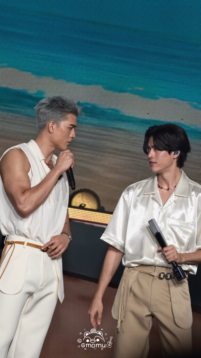 mumozima_'s tweet photo. พี่บี๋น้องบี๋🧏🏻‍♀️

#JossWayar #GawinCaskey 
#JossGawin https://t.co/kX2eRoBMST