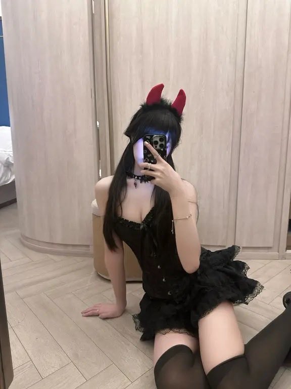 不爱吃薯条 tweet media