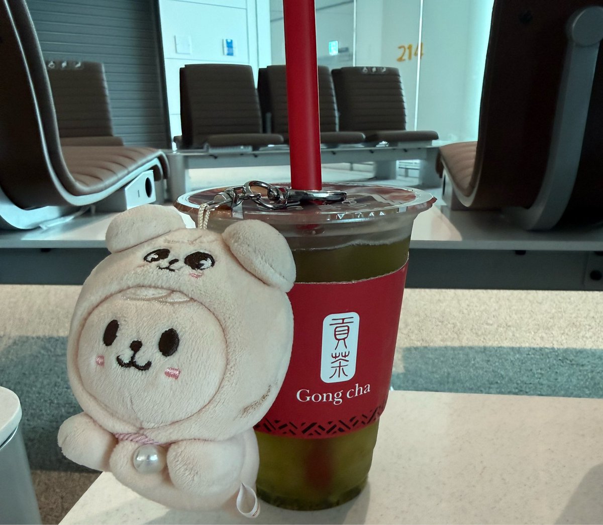_ksm0922's tweet photo. 帰国日ゴンチャでスンミンさんカスタマイズしてみたけどさっぱり飲めておいしかったよ！ https://t.co/qZb42acAJz