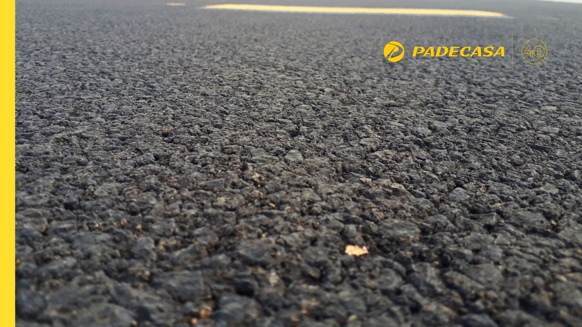 PADECASA's tweet photo. ¿Sabíais que el futuro de las carreteras en España pasa por la resiliencia? Nos tenemos que enfrentar a:

🌧️ Eventos climáticos extremos
🚗 La transición hacia el vehículo eléctrico y autónomo 

¡Nosotros estamos preparados! https://t.co/mfEITlzqrD https://t.co/PWHVF096XC