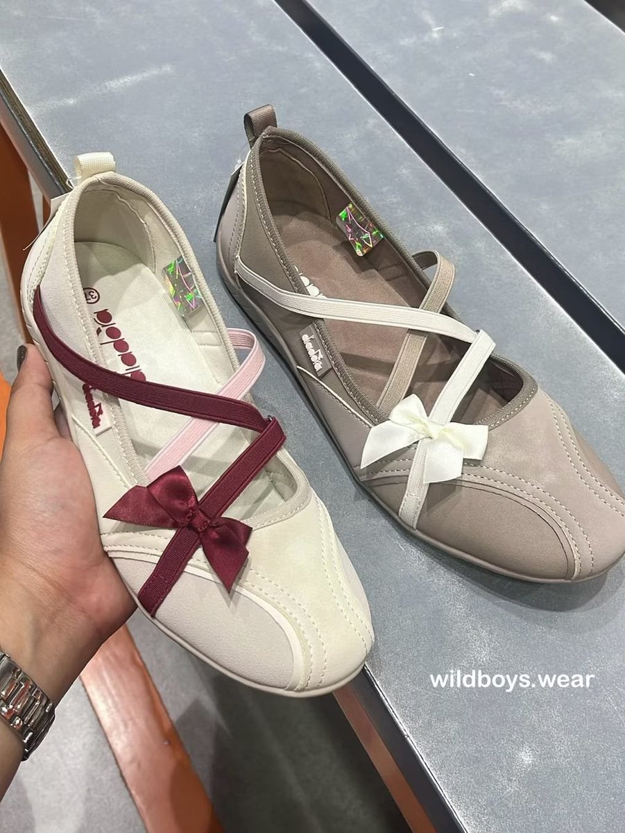 shallowspaces's tweet photo. Beli disini ya guys 👇
https://t.co/qKAzZvoS6Y https://t.co/9wwr3cmvVQ
