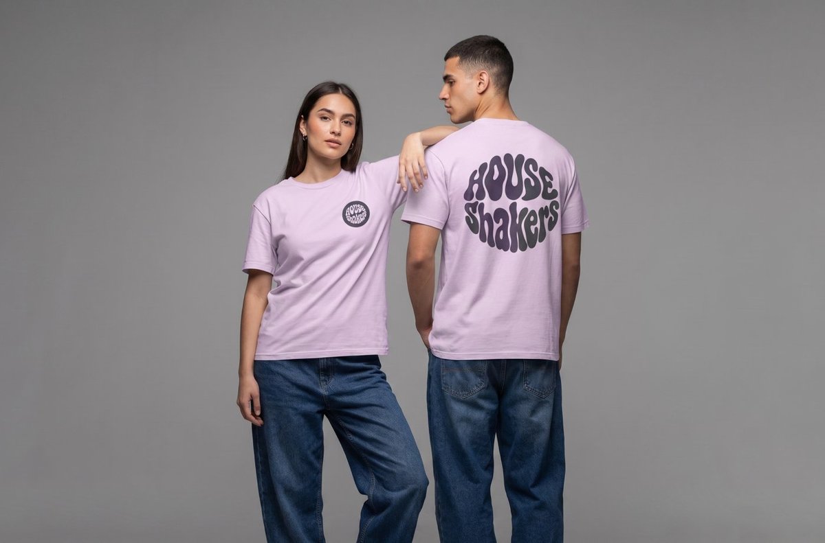 O_Emmanuel_'s tweet photo. $10,000 Branding done for House Shakers.

House Shakers is a culture-first entertainment brand built around music, community, and unforgettable experiences.

DJ Sessions | Events | Community | Media | Street-wear.

View the Full-project on Behance: https://t.co/jWUladicuw https://t.co/o4wn7kWvCP