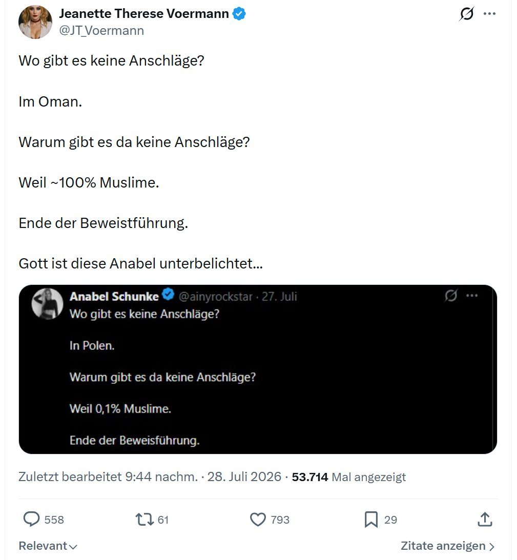 Rechter Außenverteidiger tweet media