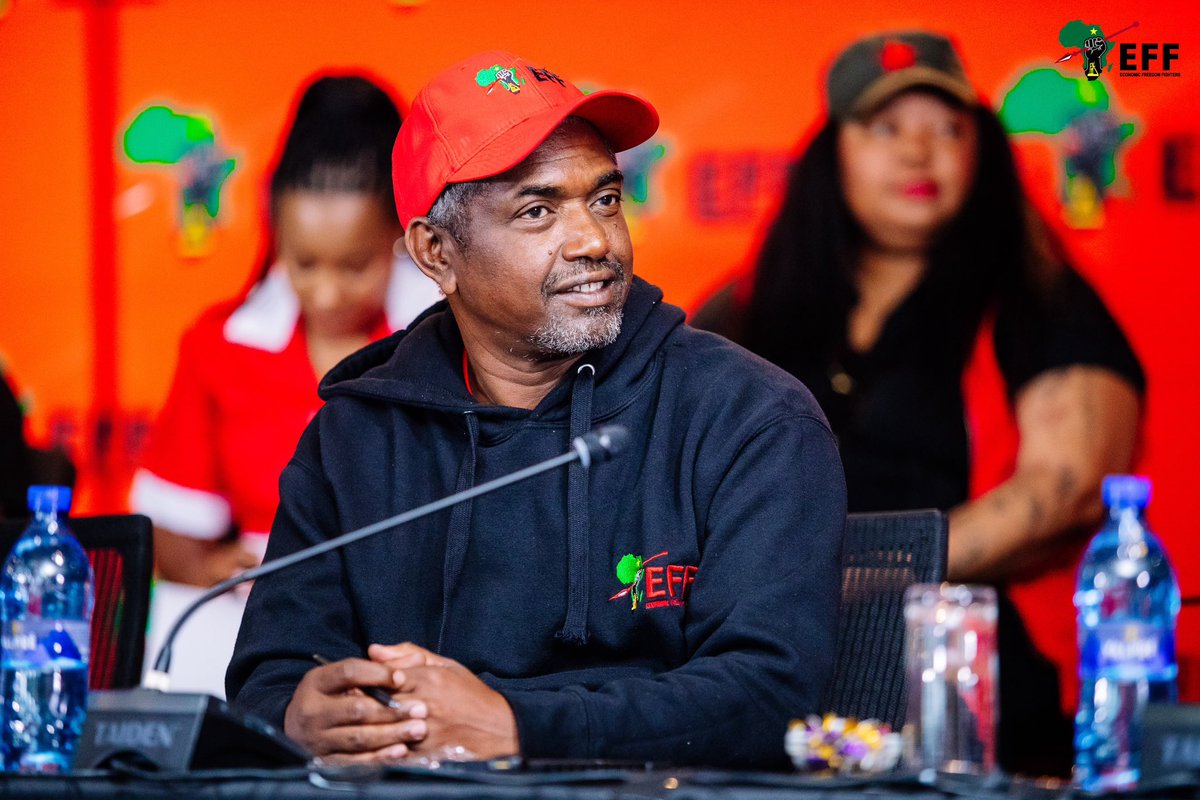 EFFSouthAfrica's tweet photo. ♦️In Pictures♦️

The EFF Deputy President @GardeeGodrich at the #EFFPresser. 

What our people need now is a political organisation with the courage, discipline, and organisational capacity to implement what it says. https://t.co/rlKzvwFQQY