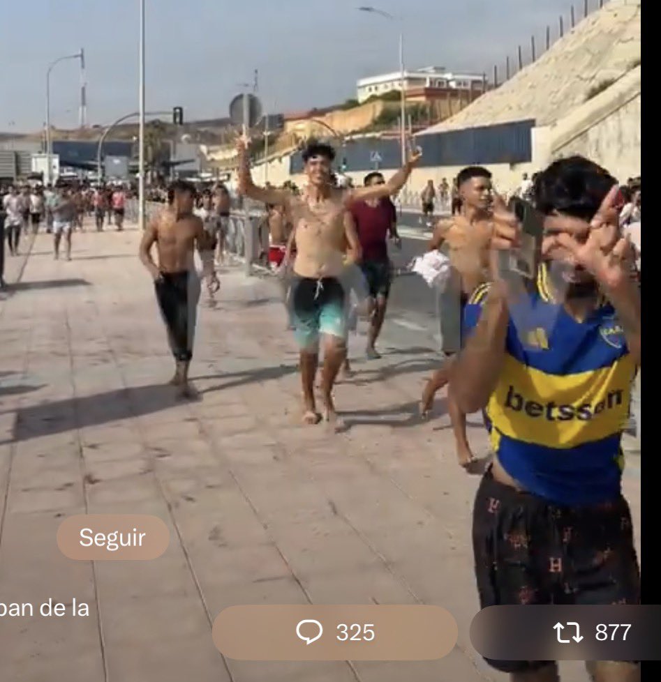 jaandrees's tweet photo. @davidsantosvlog Bocaa bocaaa bocaaaaaaaaa @Seniorpepinillo https://t.co/NFXVNaoCrT