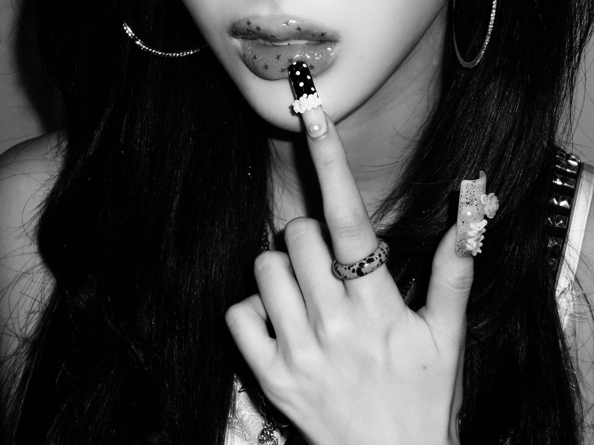 gothgisellex's tweet photo. https://t.co/eVEzJdqWow