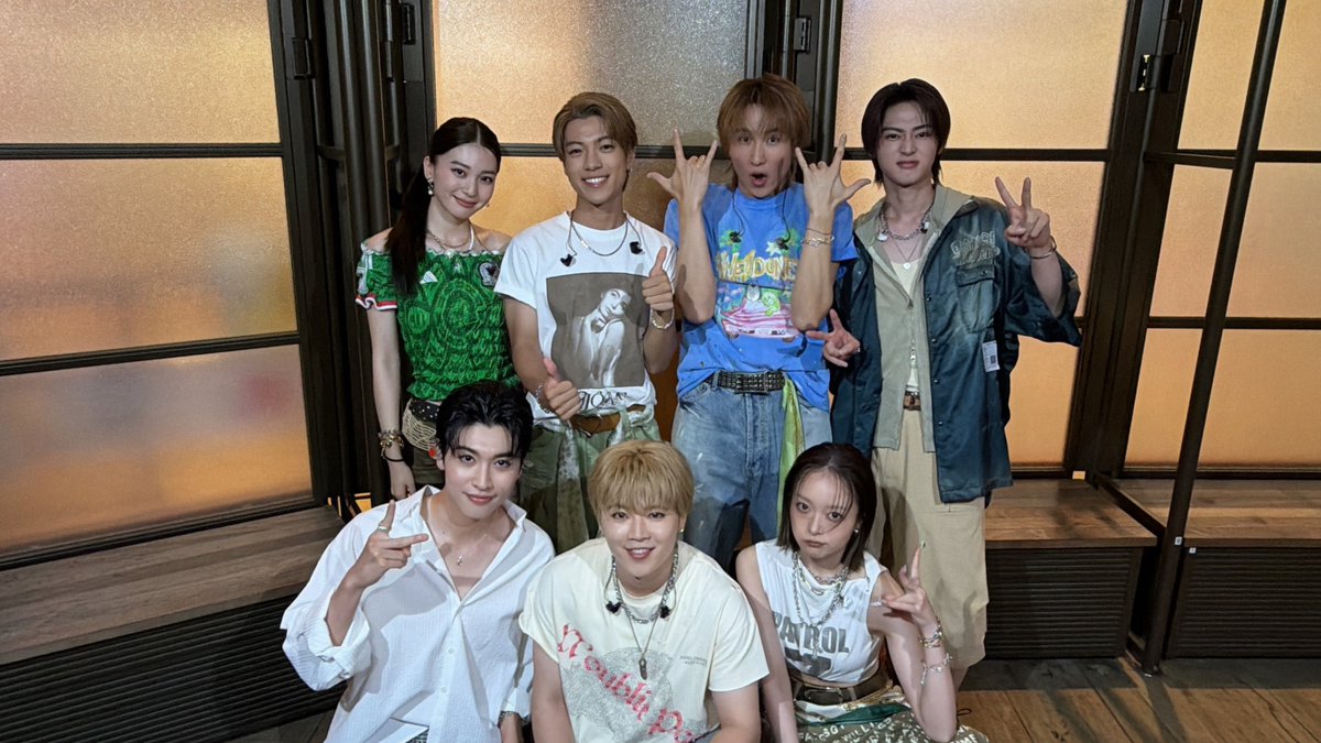tv_asahi_fes's tweet photo. ＼アーティストフォト公開📸／
🔴六本木会場🟠
🎪コカ･コーラ SUMMER FES 音楽LIVE

🎤#GENIC
📅7月30日（木）公演

📺「テレ朝動画」でアーカイブ配信中！
https://t.co/uPNNR9H8xg

#サマフェス2026 https://t.co/bAoon5blSg