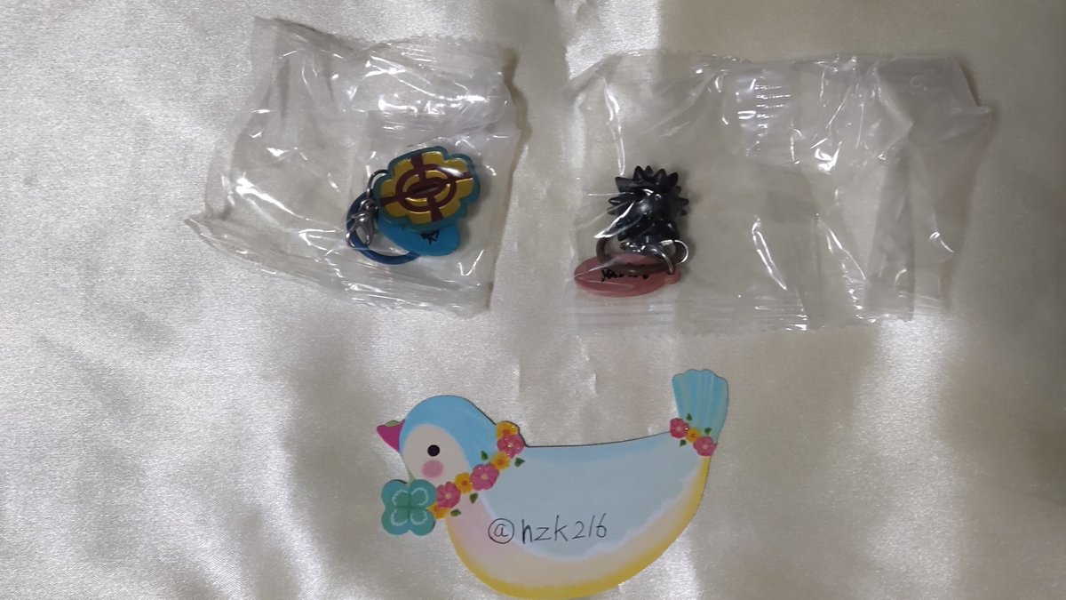 hzk216's tweet photo. 【交換】日輪刀めじるしマスコット

譲:宇髄天元・悲鳴嶼行冥

求:冨岡義勇・不死川実弥・定価+送料

なんば手渡し＞郵送

お手数ですが初回の方はプロカご一読下さい https://t.co/vreUlUKsU0