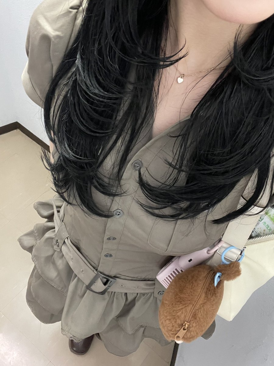 b_tf92's tweet photo. 服可愛すぎたおにゅー！⋆⸜♡⸝‍⋆
あと髪の毛染めてきたよっ https://t.co/5XK1521nCu