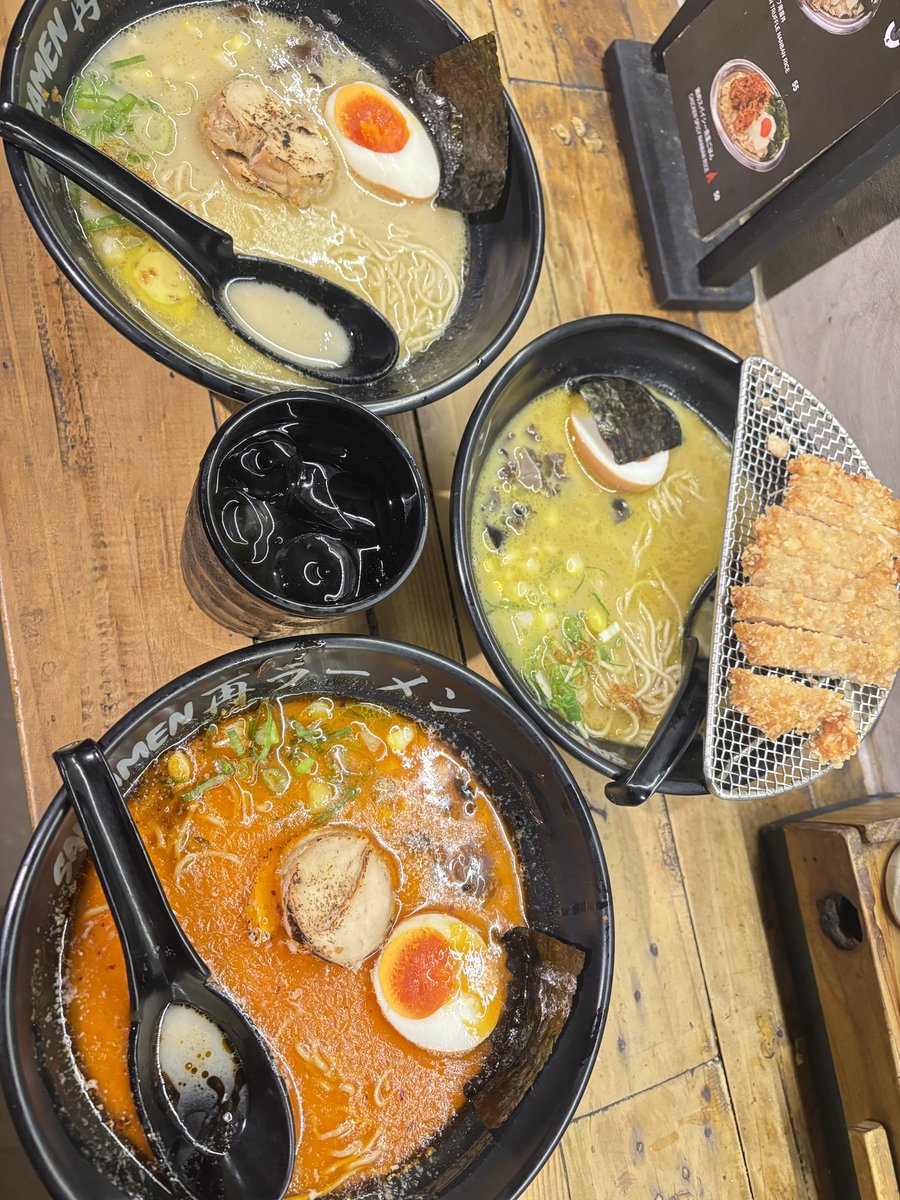 StarsGMediaFood's tweet photo. 🍜 SAI Ramen

Kuah gurih, mie kenyal, topping melimpah. Cocok buat nemenin waktu santai atau nongkrong bareng. 🍜🔥

Yuk kolaborasi bareng Stars G Media Food dan biar lebih banyak orang tahu menu andalanmu! ⭐🍽️

#StarsGMediaFood #SAIRamen #Kuliner #FoodReview #KulinerIndonesia https://t.co/T4iVk51Bav