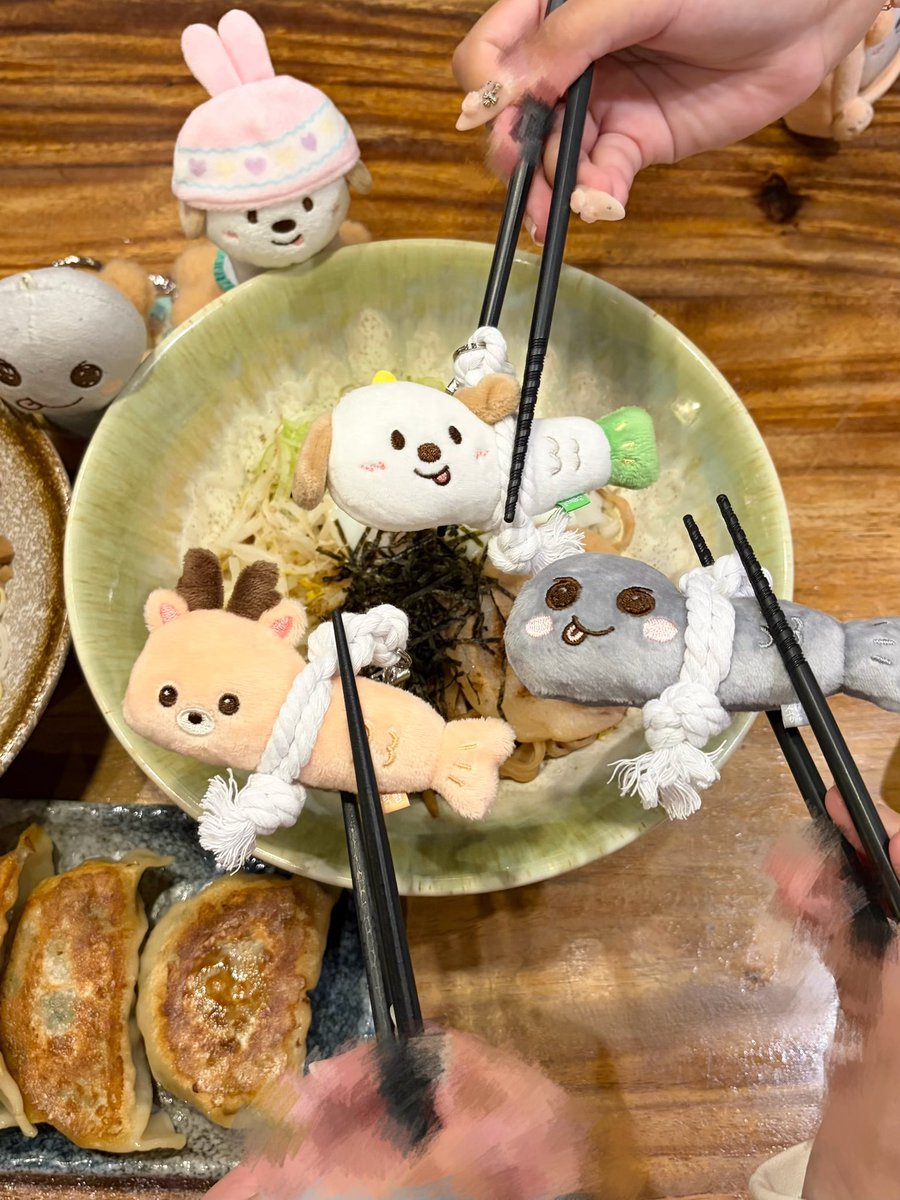 bbyluvjsc's tweet photo. งั่มมมมมมม 🥢( >🙏< ) https://t.co/iDSOjbHnDI