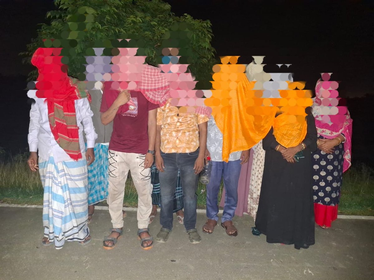 himantabiswa's tweet photo. Not everyone is a Dhurandhar, especially in Assam!

21 illegal infiltrators, tested their mettle to survive illegally in Assam but were promptly identified by the OGs in the game- @assampolice and appropriate action was initiated to neutralize the threat they posed. https://t.co/osmLJolImq