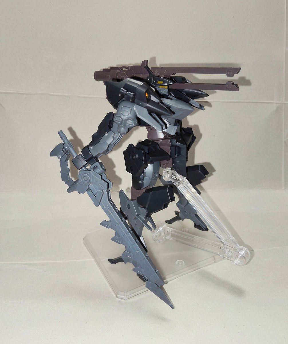 a85135244's tweet photo. #30MMCM2026
#30MMAN　ゼノヴァルト　宇宙海賊仕様　右肩にはドクロのパーツ　大型の大剣と　トレースキャノンで宇宙の大海原駆け回る https://t.co/uTYoCOdFfq