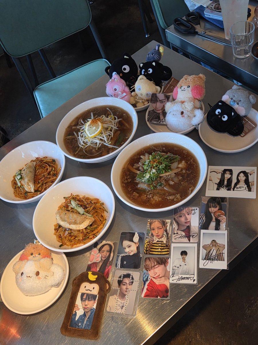 dudubb_3_'s tweet photo. 오랜만에 재밋당 https://t.co/jMI33YL4lW