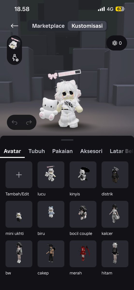 elberryyz's tweet photo. wts akun roblox tahun 2025 bisa voice chat. harga 1,2 nego boleh. gatau harga pasaran soalnya. yang mau” aja #zonauang https://t.co/9akowNkmue