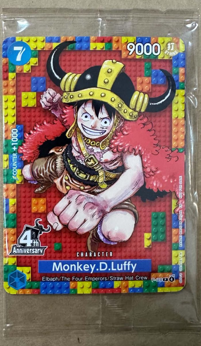 AndyCollectz's tweet photo. In-person shots of the new OPTCG 4th Anniversary Prize and Promo Cards/DON!

The DON’s are foiled with both Luffy and Zoro inside one seal. https://t.co/BUOy7VpWy1