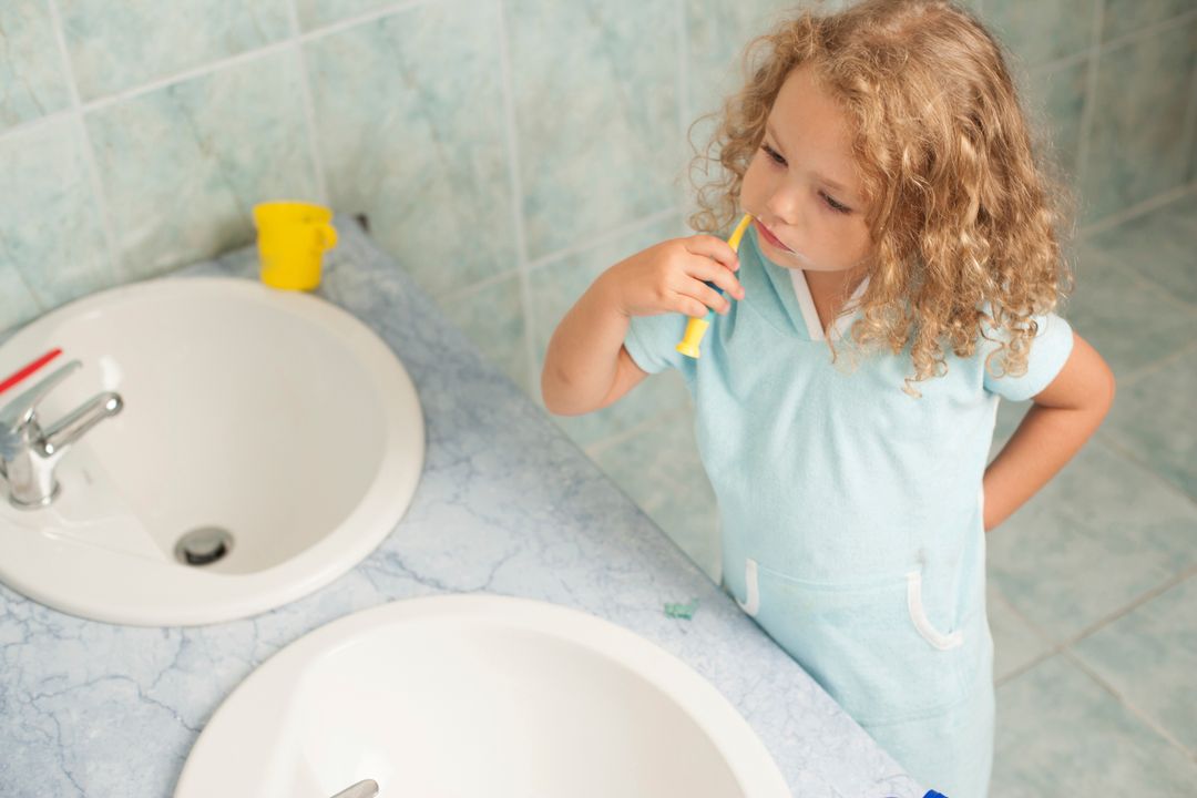 StDentistry's tweet photo. The nightly toothbrushing fight ends with your kid's jaw clamped shut. 😤 
Here's our advice:

✅ Let them brush your teeth first
✅ Two minutes, timer visible
✅ Same routine, same order, every night

#FamilyDentist #StPeters https://t.co/4w99pu39fG