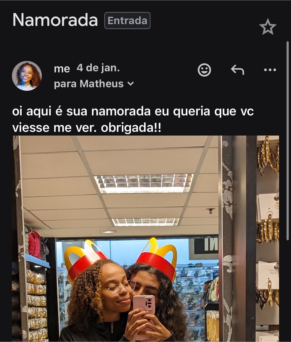 sstudiobibi's tweet photo. casais que usam e-mail https://t.co/PWQIKTV0LK