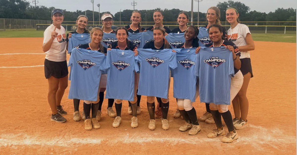 MaggieM2028's tweet photo. Had a great tournament in Leesburg this past weekend for the PGF tournament! I finished with a .750 BA, .778 OBP, .875 SLG, 6 H, and 5 RBI. Can’t wait for the fall!
@top_gun_Willis @megdcurry @logancalhoun22 @MaggieMrowka 
@CoachJordanSB @FCdeese 
@SamfordSB @UAB_SB @CofCSoftball https://t.co/Eke3cbd17Q