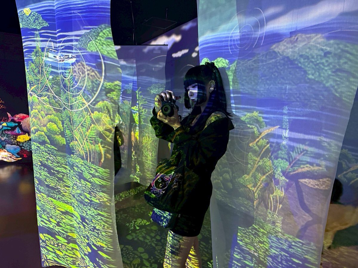 M_dying_'s tweet photo. 水族館^>𐋣<^🌟

ちなみに海月とチンアナゴが推し∈'＾'∋🪼

あとジンベイザメとシャチと〜好きな生き物多すぎて困る꒰ˆ.  ̫ .ก̀ˆ꒱💭

#ポートレート #タトゥー
#基町水族館 #水族館 https://t.co/QY05x9rEku