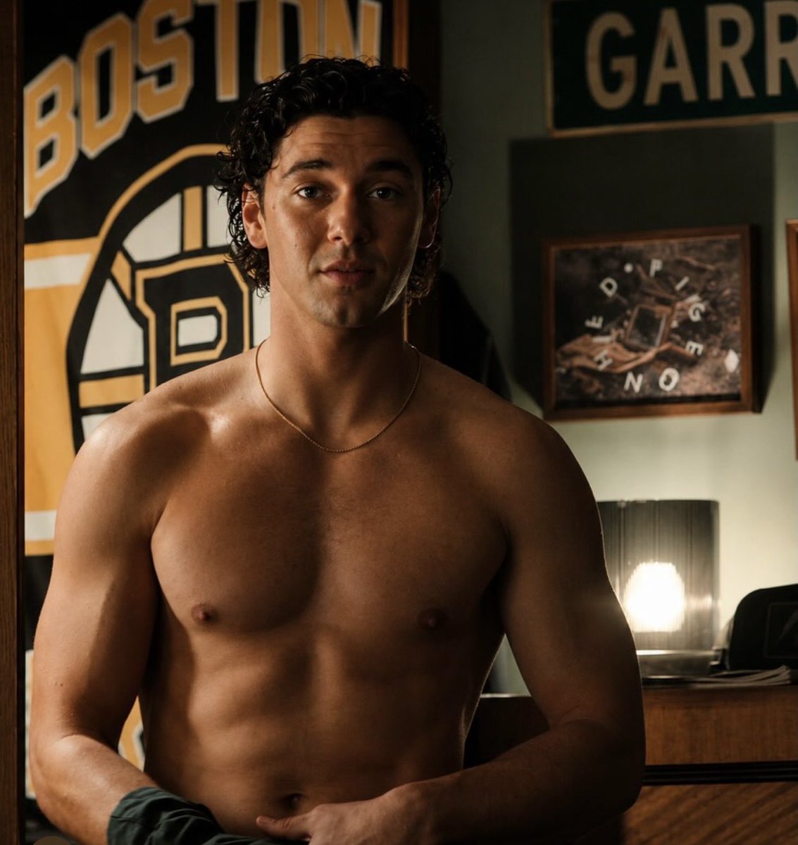 ponyogiz's tweet photo. Garrett Graham 🥵🔥 https://t.co/31dIgArXyv