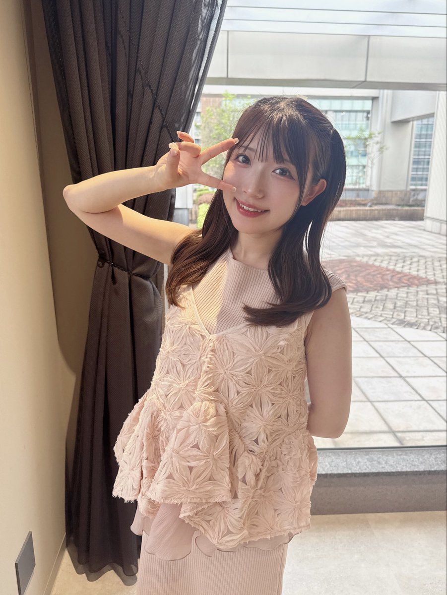 akao_hikaru's tweet photo. ついに #あままと 明日発売だぁ🥰
皆さんぜひお楽しみにです🎀

出版にあたり、小説のお話をさせていただいた番組・記事、声優仲間、スタッフ関係者の方々、本当にありがとうございました！そして、まだまだお世話になります🙇

読者の皆さんをはじめ、たくさんの方に関わっていただけるなんて、宝物😌 https://t.co/iu9bYGJlk1