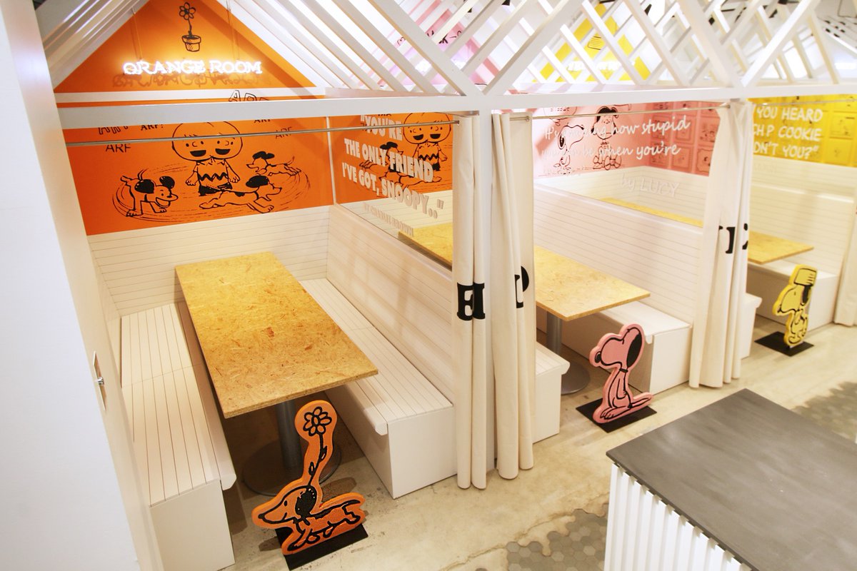 peanutscafe2015's tweet photo. 5th ANNIVERSARY!!!
──────
PEANUTS Cafe SUNNY SIDE kitchen(原宿)

8月1日で「PEANUTS Cafe SUNNY SIDE kitchen」は、5周年を迎えることができました。

今後とも変わらぬご愛顧のほど、どうぞよろしくお願いいたします。
https://t.co/lgosu6rjC8 https://t.co/3LCs3N7LQz