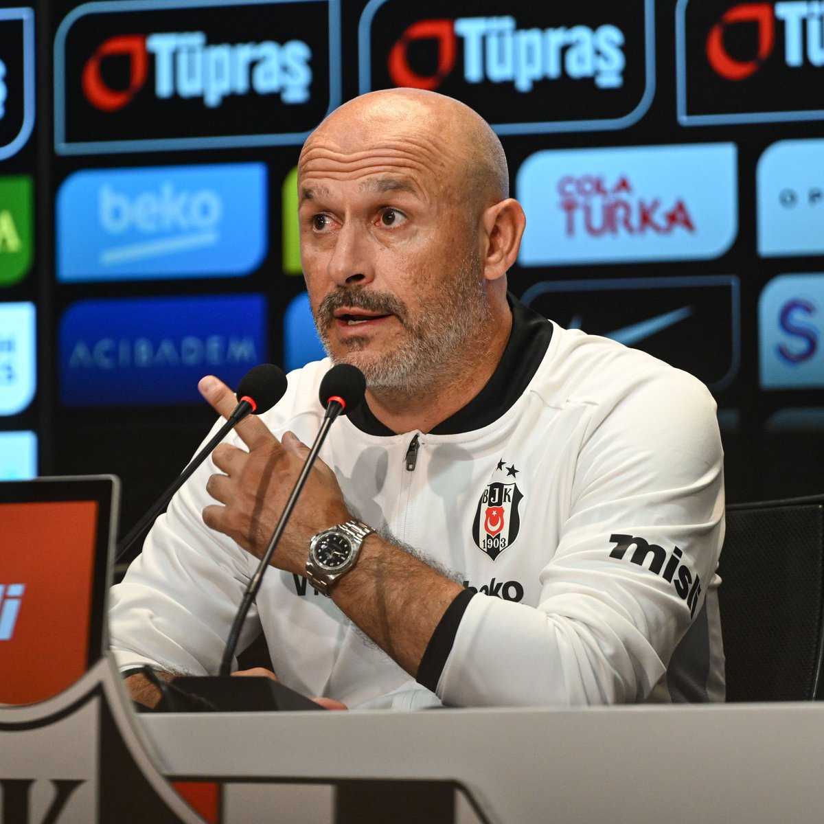 BÜŞRA💘BJK🦅 tweet media