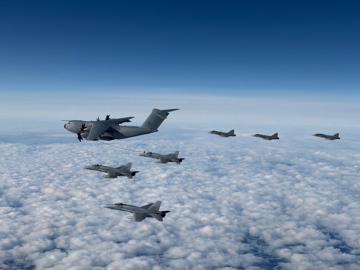 NATO_AIRCOM's tweet photo. 🇹🇷 F-16s to Estonia. 
🇮🇹 Eurofighter Typhoons to Lithuania. 
🇪🇸 F-18s, an A400M and NH-90 helicopters to Romania.

Italian, Spanish and Turkish detachments replace the French, Portuguese and Romanian contingents as NATO transitions from Air Policing to Air Defence, strengthening Allied Integrated Air & Missile Defence across the Eastern Flank.

🔗:  https://t.co/ysF2rMl85R