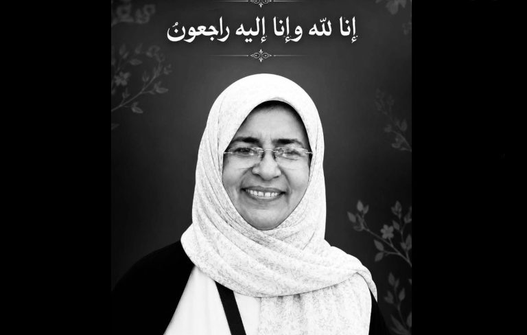 mariam0677s's tweet photo. رحم الله الدكتورة سوزان الحكيم. في ناس أثرهم ما بختفي بر��يلهم، لأنهم قضوا عمرهم في خدمة المرضى ومساعدة الناس. ربنا يغفر ليها ويجعل كل الخير العملتو في ميزان حسناتها، ويصبر أهلها وكل الزملاء.

 #السودان #رحمها_الله #الأطباء https://t.co/bQF9CCFCaH