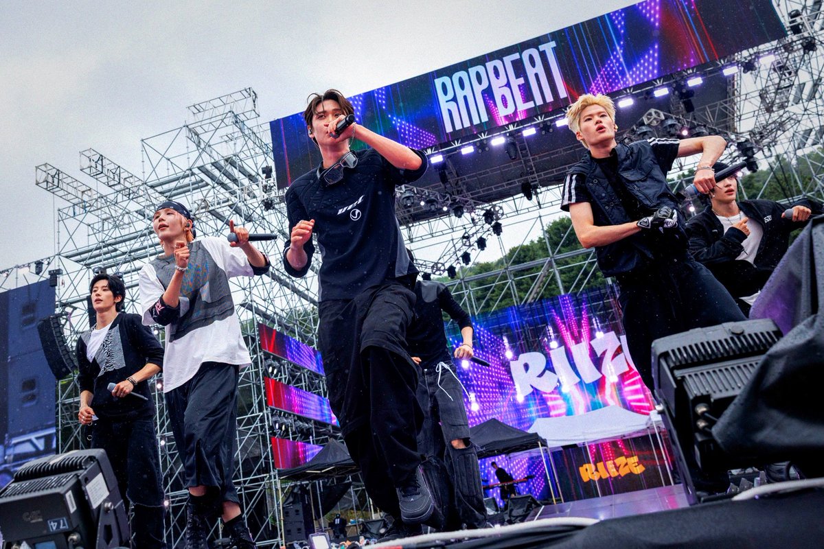 dolf_ses's tweet photo. 260730
Eunseok from RAP BEAT Festival

#EUNSEOK #은석 #ウンソク #宋恩奭 #RIIZE https://t.co/4E3GplGZOV