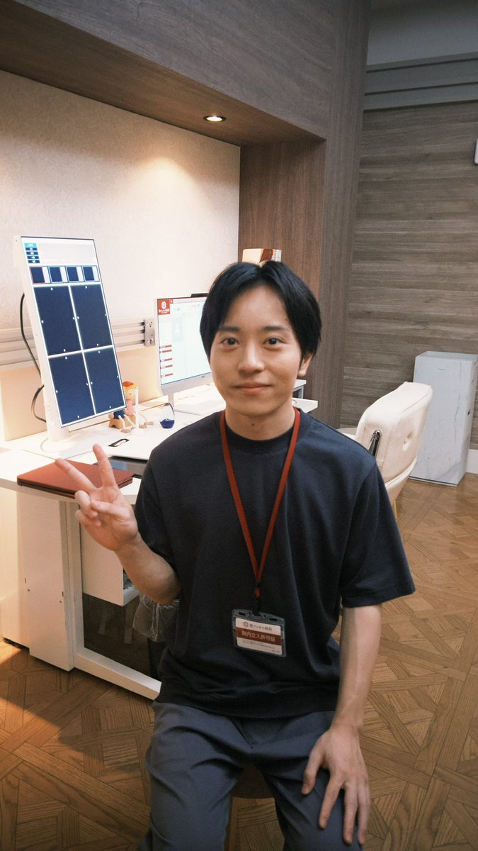 uragamiseishu's tweet photo. ありがとうございました。
演じていて胸が苦しかったですが、
比嘉愛未さん、山田勇人監督をはじめ、皆さんが優しくて和やかな撮影でした。
個人的に嬉しい再会、出会いも多かった✨
温かい現場でした🙇‍♂️
ドラマをご覧くださった方の心の中にも、何より温かさが残っていますように。
#ファーストクライ https://t.co/dWJdJXWh6O