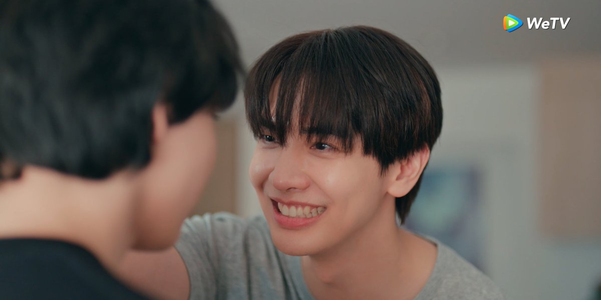 BeMyPlayerTH's tweet photo. มองหน้า "น้องชาย" ต้องยิ้มหวานขนาดนั้นเลยหรอคะพี่ธีร์🥺

BE MY PLAYER TWO EP3
#ซอโซ่ล่ามธีร์EP3 https://t.co/yjV8ZEXJis