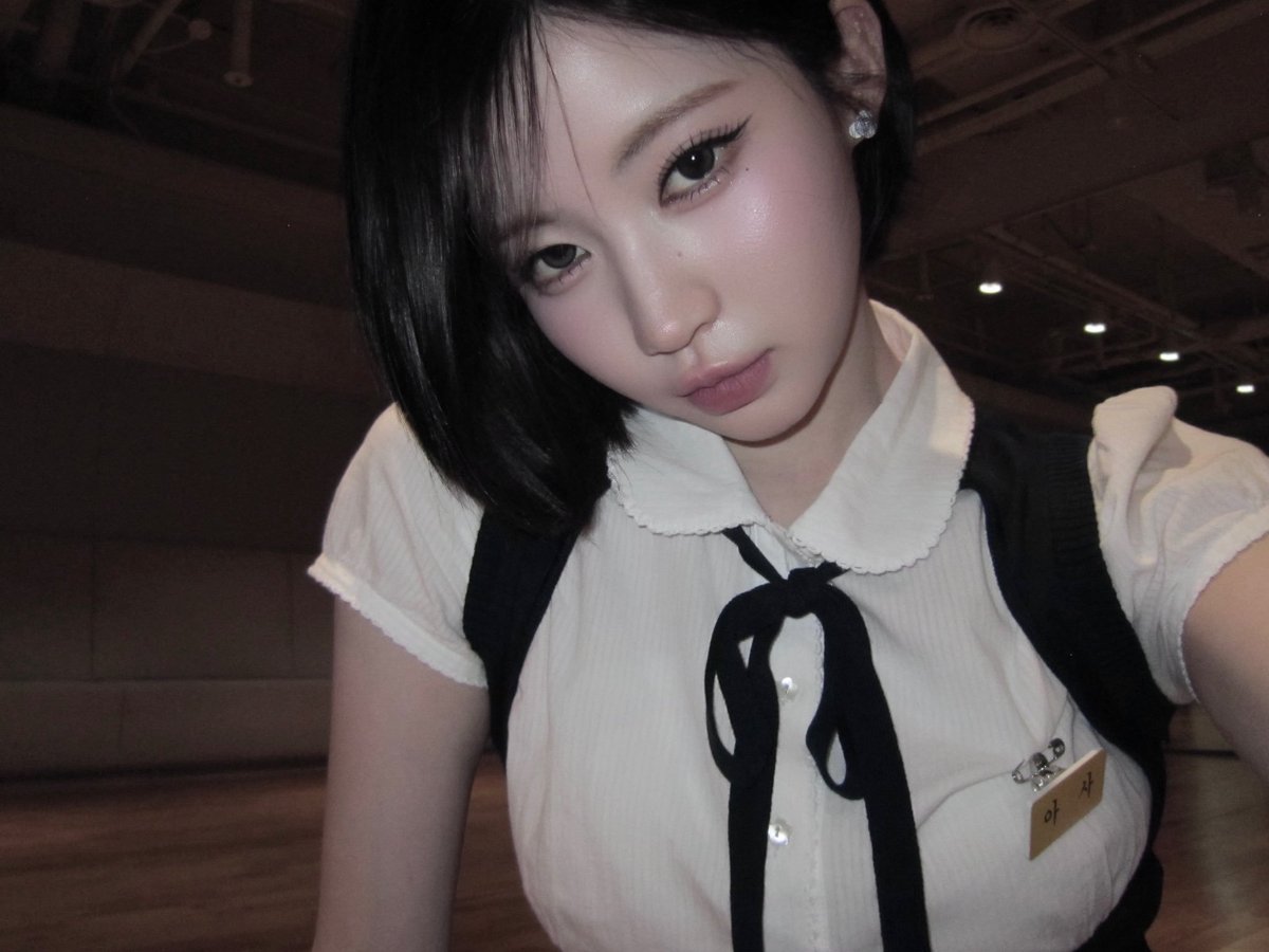 Asaeffami's tweet photo. ✷𝐒𝐨𝐦𝐞 𝐯𝐢𝐛𝐞𝐬 𝐜𝐚𝐧'𝐭 𝐛𝐞 𝐜𝐨𝐩𝐢𝐞𝐝. 그냥 나.✷ https://t.co/VBNoHWjtOd