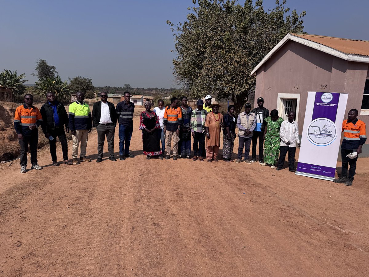 CongolaisOce's tweet photo. Réunions de suivi-évaluation des activités du cahier des charges avec les communautés de Kipushi et Kaponda. Un moment d’échange pour faire le point sur les progrès et renforcer la collaboration. #CahierDesCharges #DéveloppementLocal
#Kico https://t.co/JUzLgOIW6B