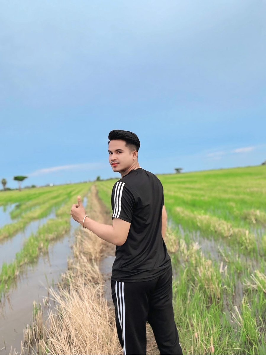 RaYuthNew180's tweet photo. ស្រុកស្រែ https://t.co/O5Yrq4mVci